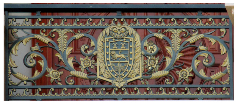 Báo giá lan can, ban công nhôm đúc